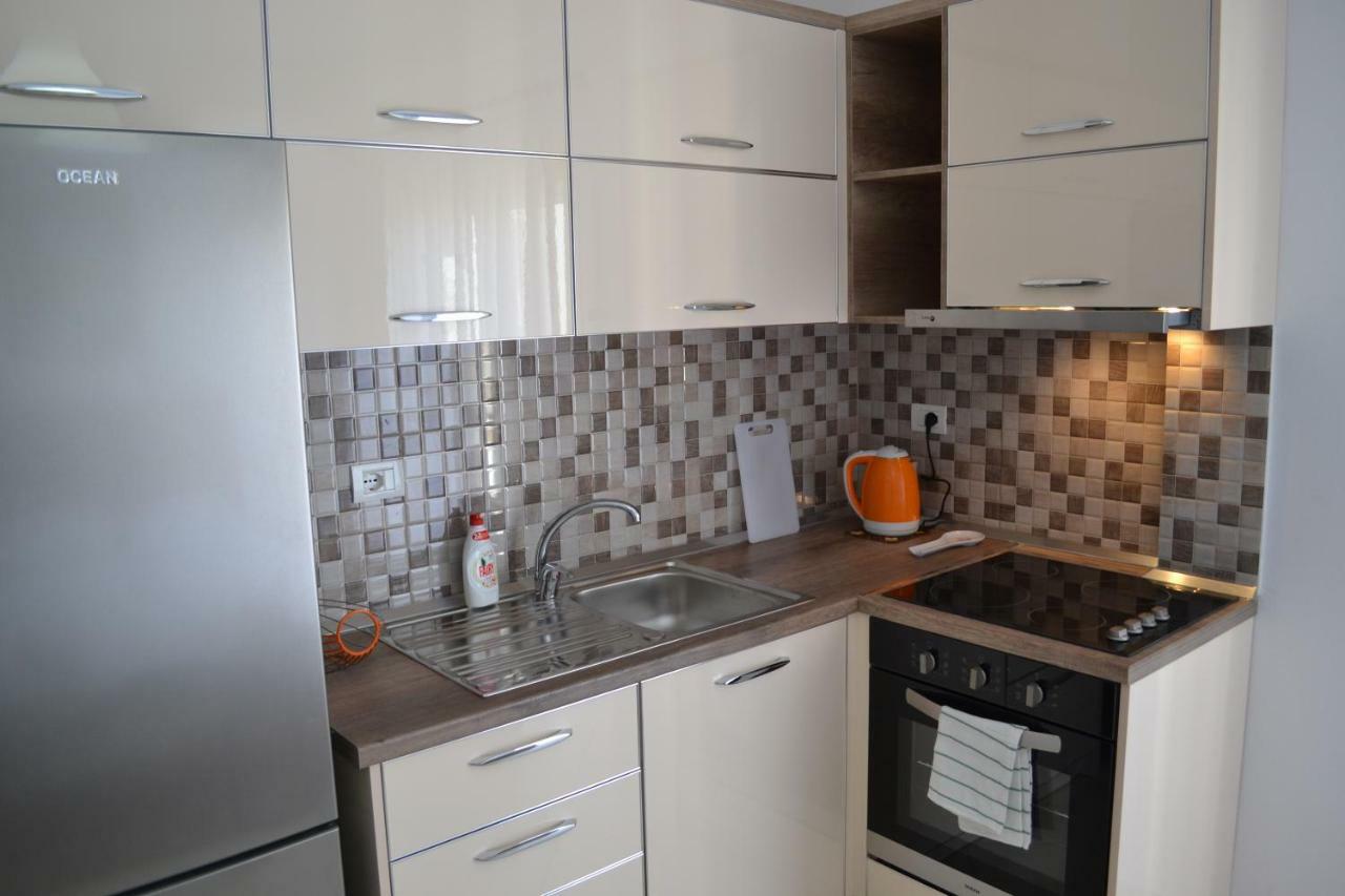 Seaview Bay Studio & Private Garage Vlorë 外观 照片