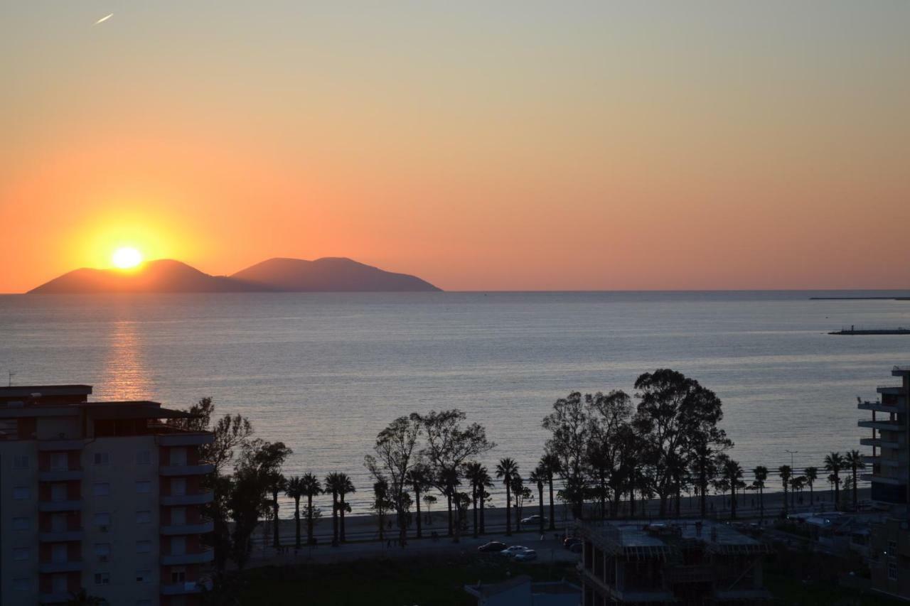 Seaview Bay Studio & Private Garage Vlorë 外观 照片